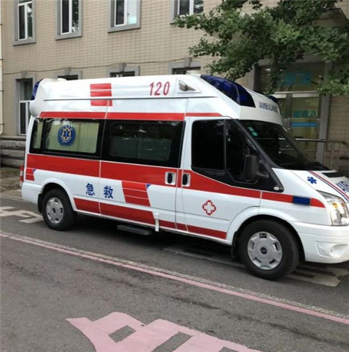 安宁选择我们的救护车出租,开启安心转院之旅